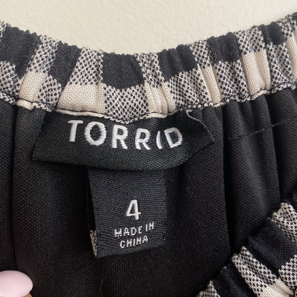 Torrid Sz 4 Gingham check Midi Dress Womens Ruffled Embroidered country Ruffles - Picture 10 of 10